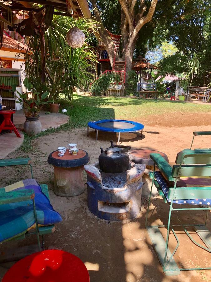 Good Life Dacha Wellness Homestay Pai Dış mekan fotoğraf